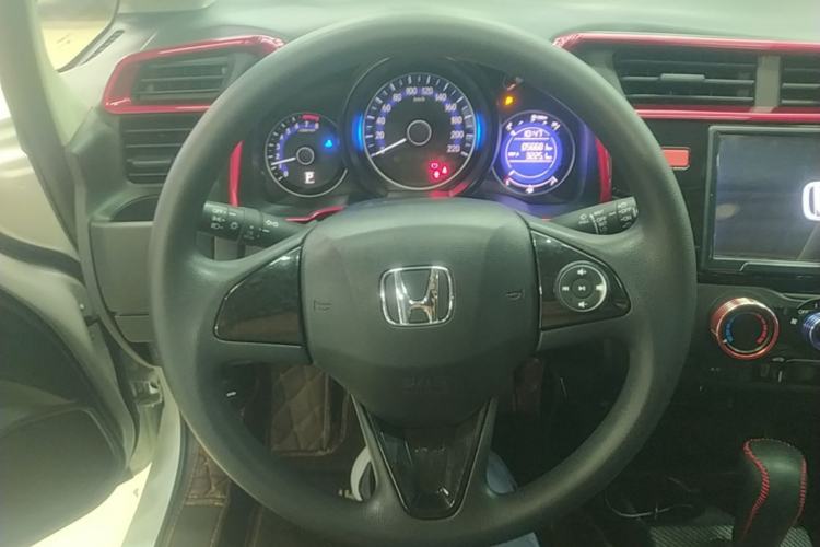 Used Honda Fit 2016 1.5L LXS CVT Comfort Sunroof Version Steering Wheel