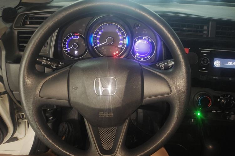 Used Honda Fit 2016 1.5L LXS CVT Comfort Sunroof Version Steering Wheel
