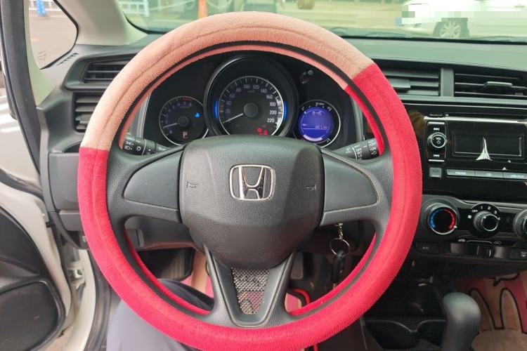 Used Honda Fit 2016 1.5L LXS CVT Comfort Sunroof Version Steering Wheel