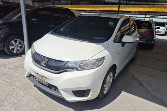 Used Honda Fit 2016 1.5L LX CVT Comfort Model