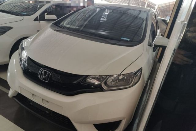 Used Honda Fit 2016 1.5L LXS CVT Comfort Sunroof Version