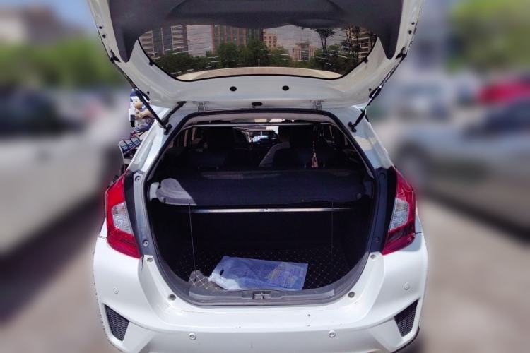 Used Honda Fit 2016 1.5L SES CVT Fashion Sunroof Edition Trunk