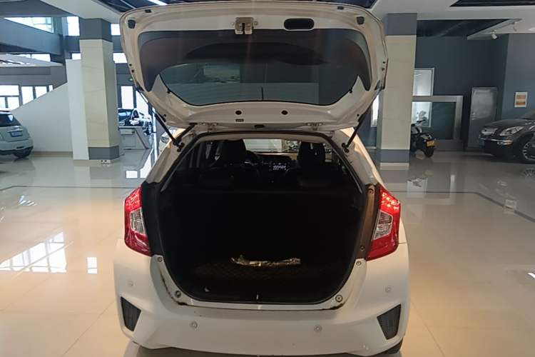 Used Honda Fit 2016 1.5L LXS CVT Comfort Sunroof Version Trunk
