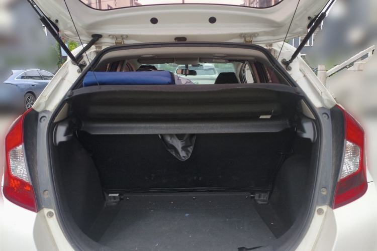 Used Honda Fit 2016 1.5L LX CVT Comfort Model Trunk