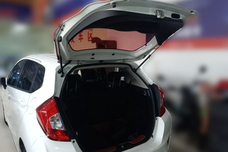 Used Honda Fit 2016 1.5L LX CVT Comfort Model Trunk