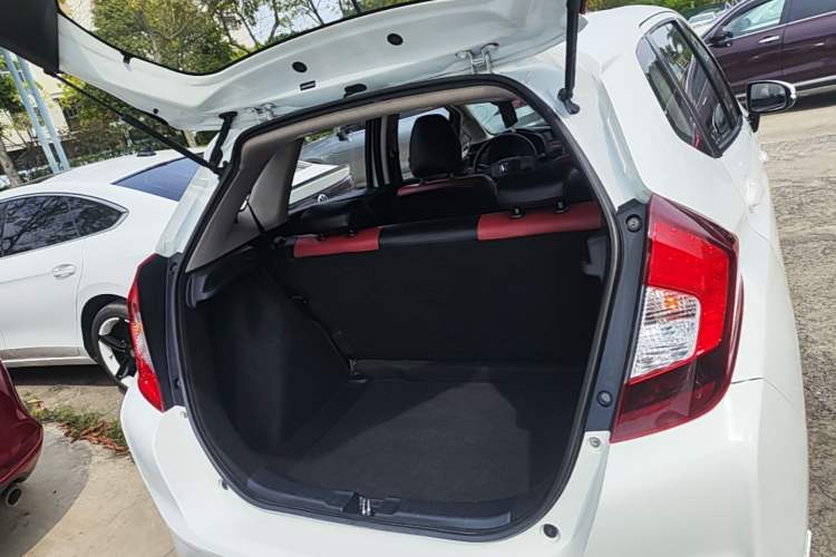 Used Honda Fit 2016 1.5L LX Manual Comfort Model Trunk