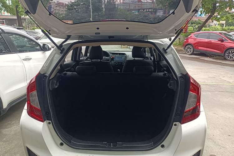 Used Honda Fit 2016 1.5L LX CVT Comfort Model Trunk