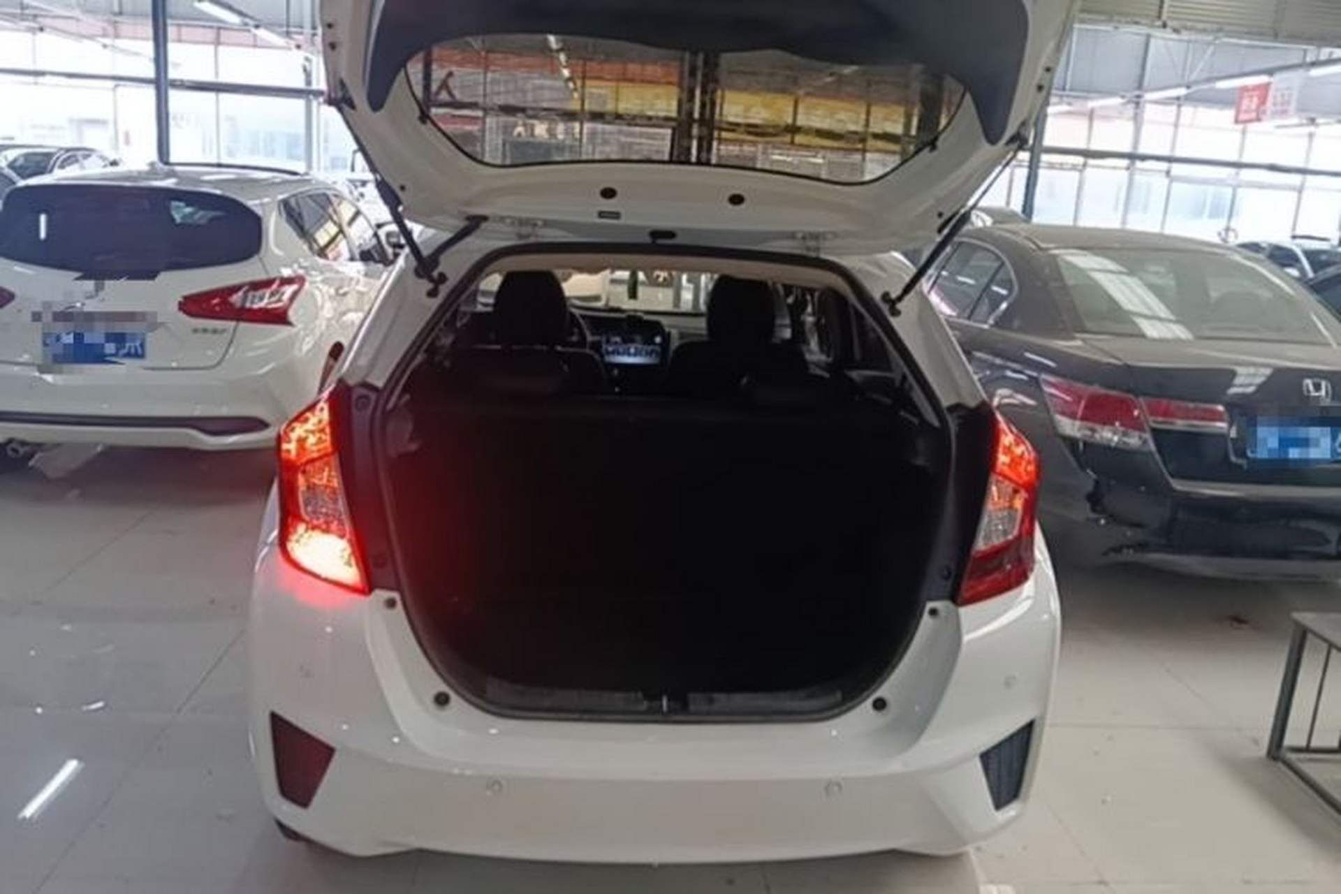 Used Honda Fit 2016 1.5L LXS CVT Comfort Sunroof Version Trunk