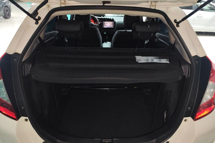 Used Honda Fit 2016 1.5L LX CVT Comfort Model Trunk