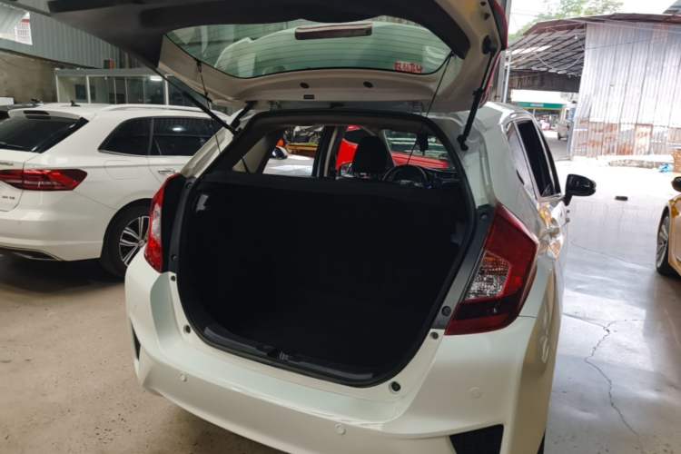 Used Honda Fit 2016 1.5L LXS CVT Comfort Sunroof Version Trunk