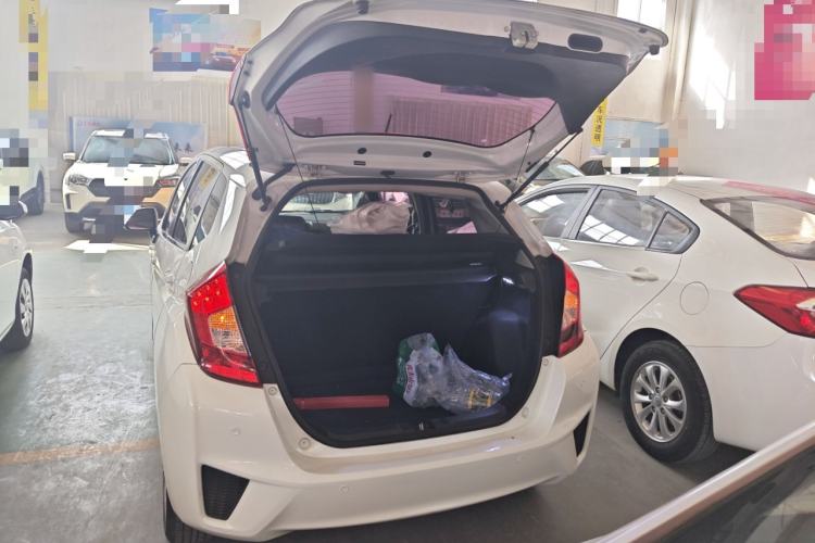 Used Honda Fit 2016 1.5L LX CVT Comfort Model Trunk