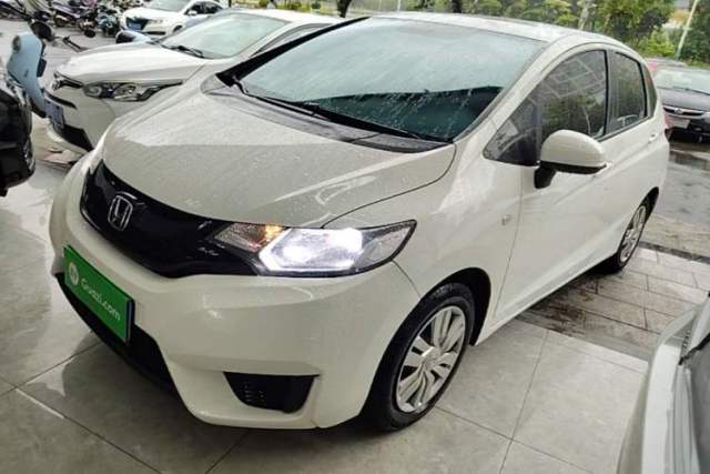 Used Honda Fit 2016 1.5L LXS CVT Comfort Sunroof Version