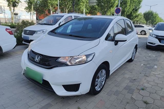 Used Honda Fit 2016 1.5L LXS CVT Comfort Sunroof Version