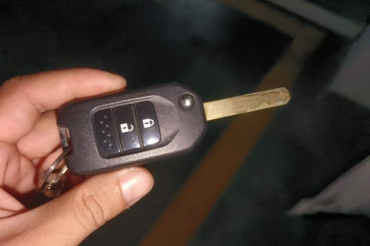 Used Honda Fit 2016 1.5L LX CVT Comfort Model Vehicle Key