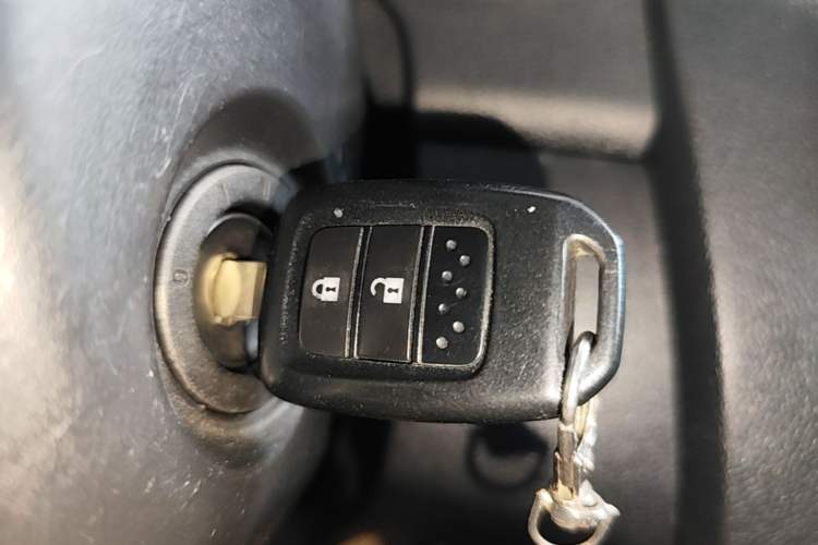 Used Honda Fit 2016 1.5L LXS CVT Comfort Sunroof Version Vehicle Key