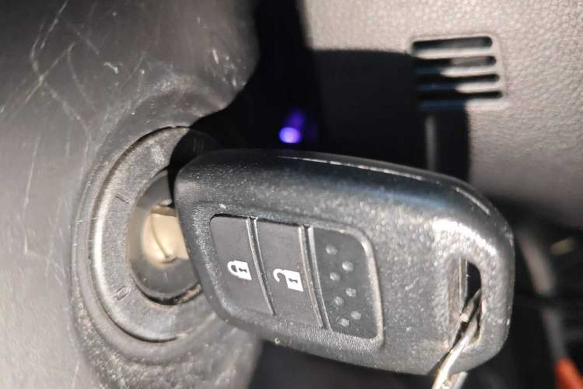 Used Honda Fit 2016 1.5L LXS CVT Comfort Sunroof Version Vehicle Key