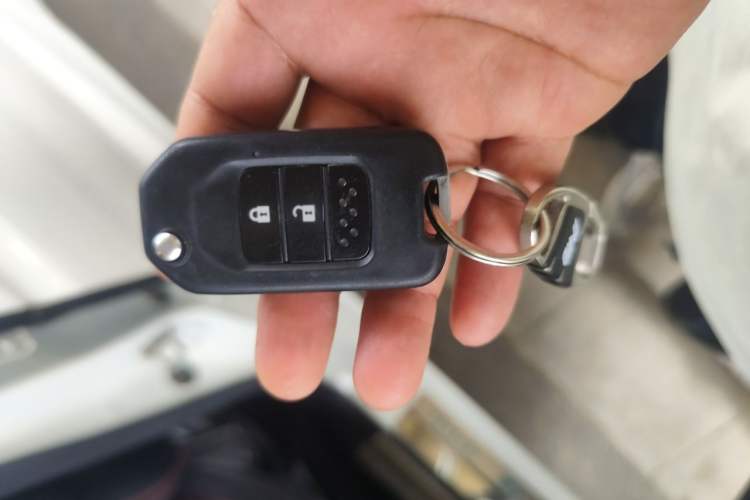 Used Honda Fit 2016 1.5L LXS CVT Comfort Sunroof Version Vehicle Key