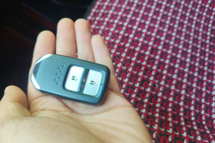 Used Honda Fit 2016 1.5L EXLI CVT Leading Model Vehicle Key