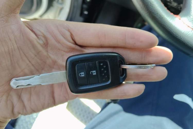 Used Honda Fit 2016 1.5L LX CVT Comfort Model Vehicle Key