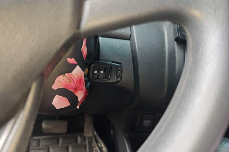 Used Honda Fit 2016 1.5L LXS CVT Comfort Sunroof Version Vehicle Key