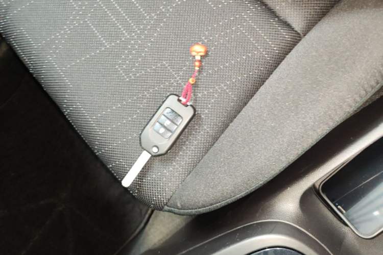 Used Honda Fit 2016 1.5L LXS CVT Comfort Sunroof Version Vehicle Key