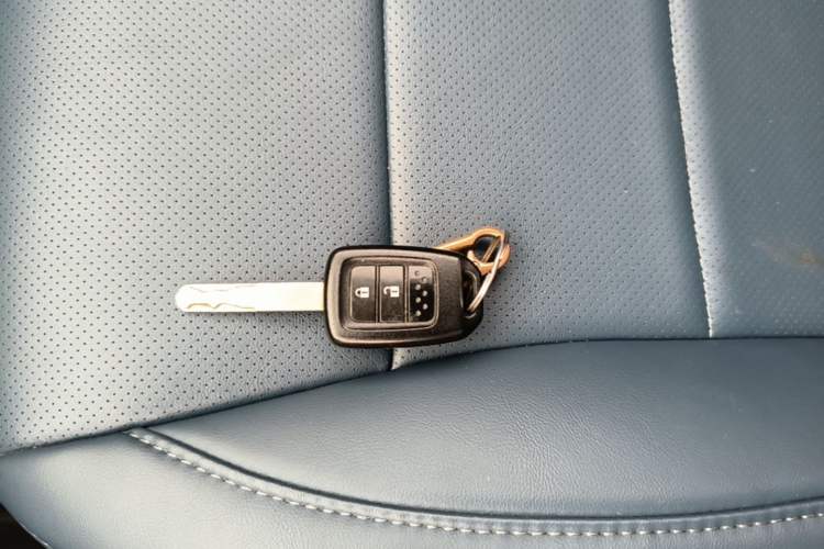 Used Honda Fit 2016 1.5L LX CVT Comfort Model Vehicle Key