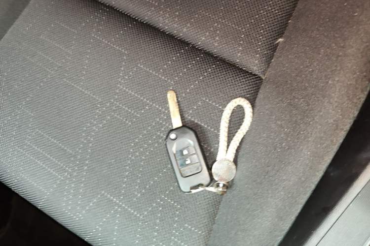 Used Honda Fit 2016 1.5L LXS CVT Comfort Sunroof Version Vehicle Key