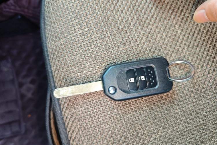 Used Honda Fit 2016 1.5L LX CVT Comfort Model Vehicle Key