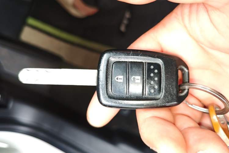 Used Honda Fit 2016 1.5L LX CVT Comfort Model Vehicle Key