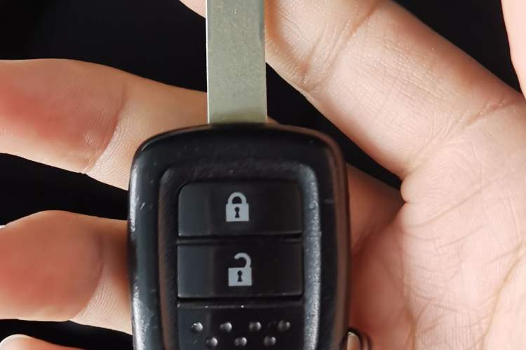 Used Honda Fit 2016 1.5L LXS CVT Comfort Sunroof Version Vehicle Key