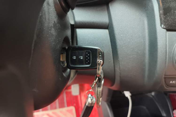 Used Honda Fit 2016 1.5L LXS CVT Comfort Sunroof Version Vehicle Key