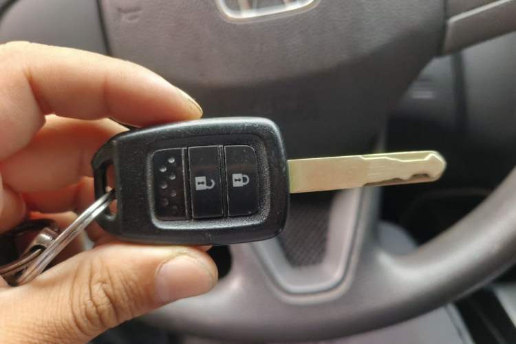 Used Honda Fit 2016 1.5L LXS CVT Comfort Sunroof Version Vehicle Key