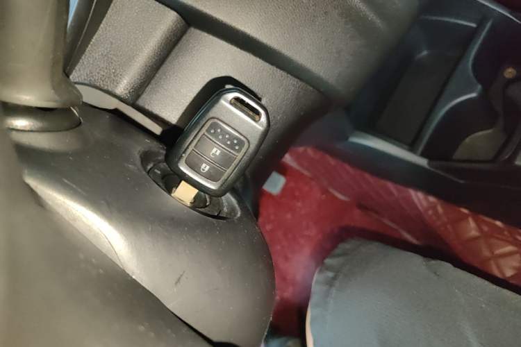 Used Honda Fit 2016 1.5L LX CVT Comfort Model Vehicle Key