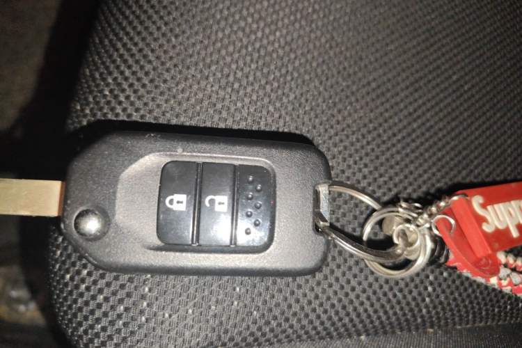 Used Honda Fit 2016 1.5L LXS CVT Comfort Sunroof Version Vehicle Key