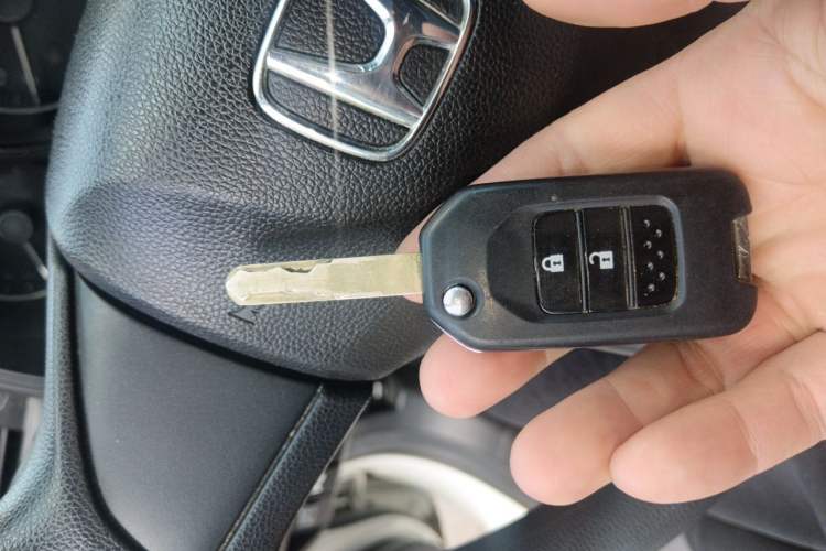 Used Honda Fit 2016 1.5L LXS CVT Comfort Sunroof Version Vehicle Key