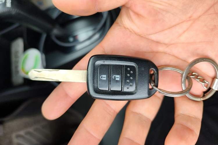 Used Honda Fit 2016 1.5L LXS CVT Comfort Sunroof Version Vehicle Key