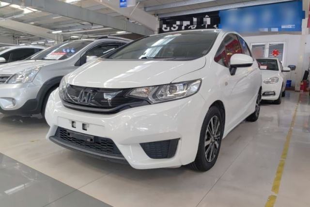 Used Honda Fit 2016 1.5L LXS CVT Comfort Sunroof Version
