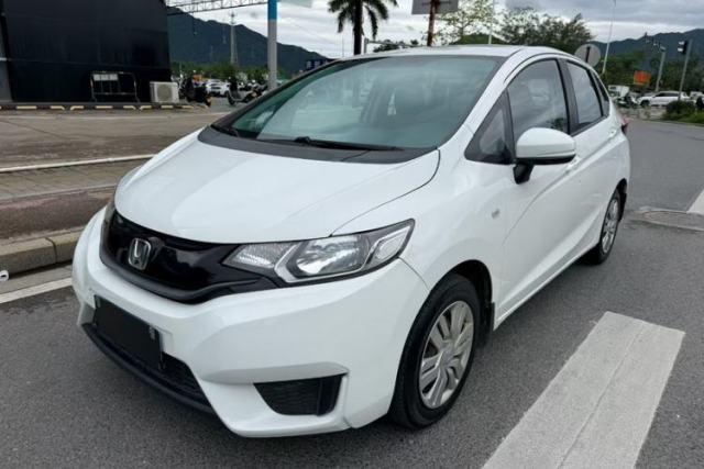 Used Honda Fit 2016 1.5L LXS CVT Comfort Sunroof Version