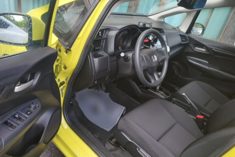 Used Honda Fit 2016 1.5L LX CVT Comfort Model Driver Seat