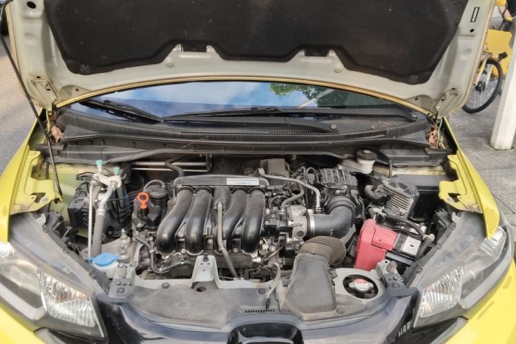 Used Honda Fit 2016 1.5L LXS CVT Comfort Sunroof Version Engine Bay