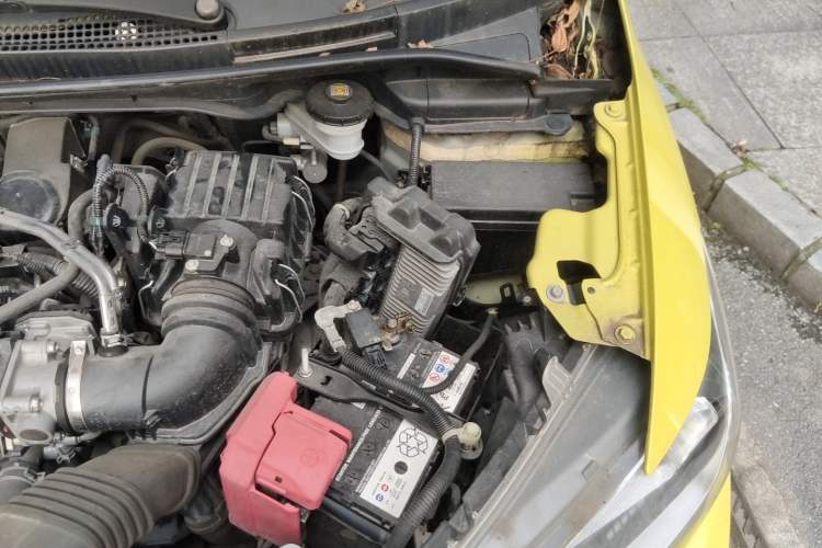 Used Honda Fit 2016 1.5L LXS CVT Comfort Sunroof Version Engine Bay Left