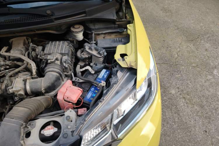 Used Honda Fit 2016 1.5L LX CVT Comfort Model Engine Bay Left