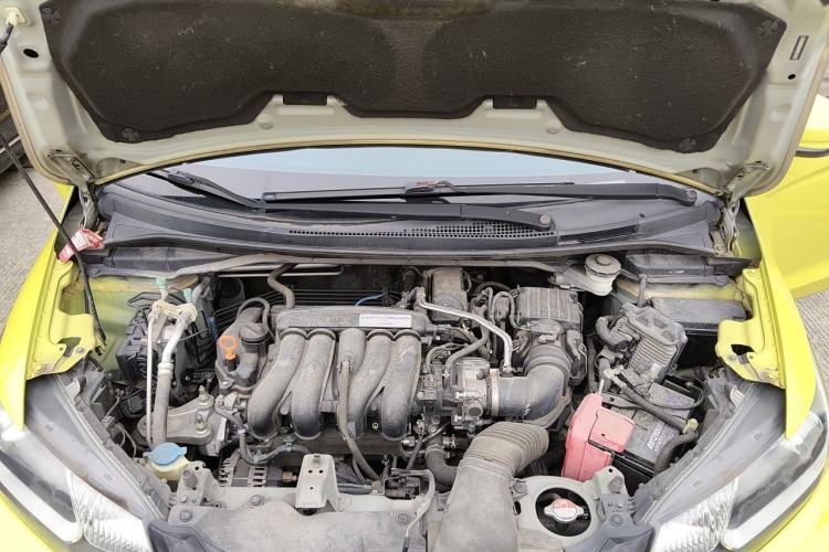 Used Honda Fit 2016 1.5L LXS CVT Comfort Sunroof Version Engine Bay