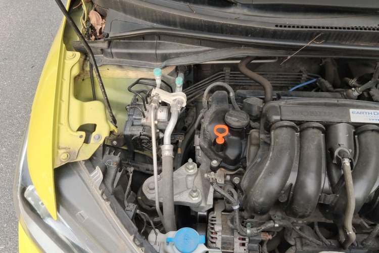 Used Honda Fit 2016 1.5L LXS CVT Comfort Sunroof Version Engine Bay Right
