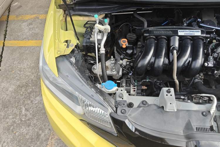 Used Honda Fit 2016 1.5L LX CVT Comfort Model Engine Bay Right