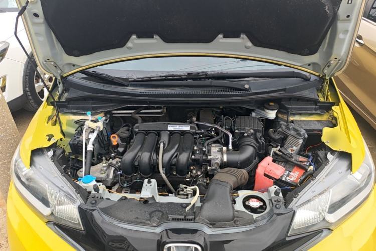 Used Honda Fit 2016 1.5L LXS CVT Comfort Sunroof Version Engine Bay
