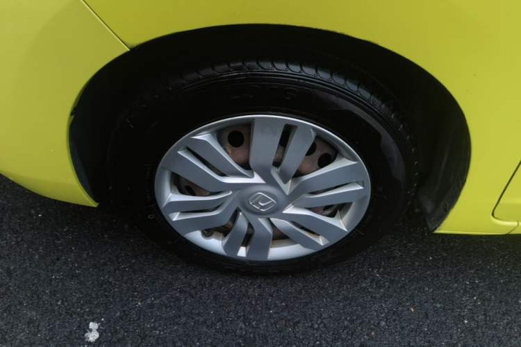 Used Honda Fit 2016 1.5L LX CVT Comfort Model Exterior 4