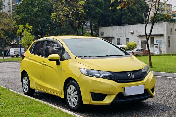 Used Honda Fit 2016 1.5L LX CVT Comfort Model Exterior 7
