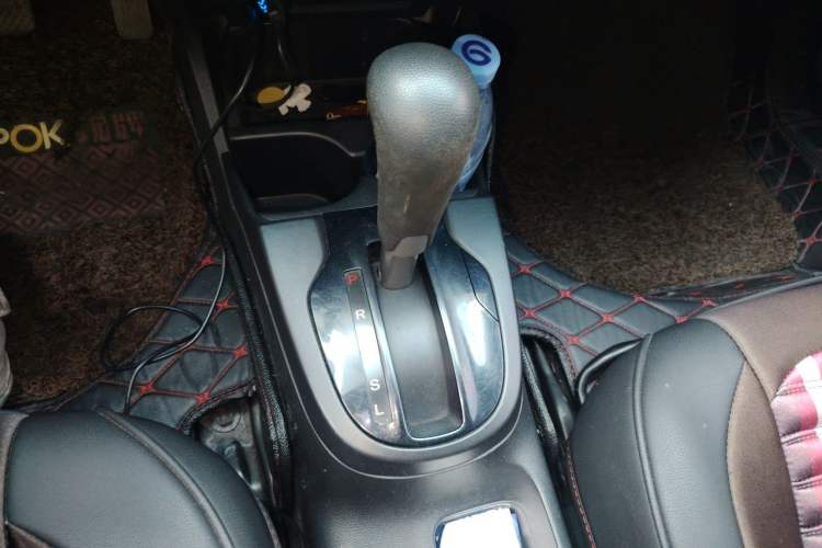 Used Honda Fit 2016 1.5L LX CVT Comfort Model Gear Lever