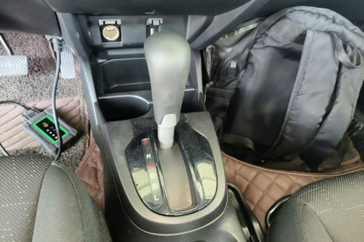 Used Honda Fit 2016 1.5L LX CVT Comfort Model Gear Lever